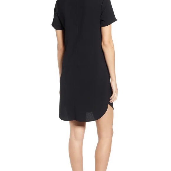 ✨LUSH Crepe Pocket Shift Dress✨ - Picture 8 of 8